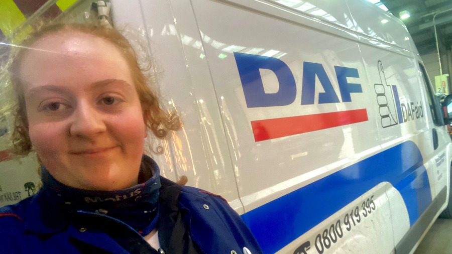 A Day in the Life of Motus People - Ruth, an Apprentice HGV Technician