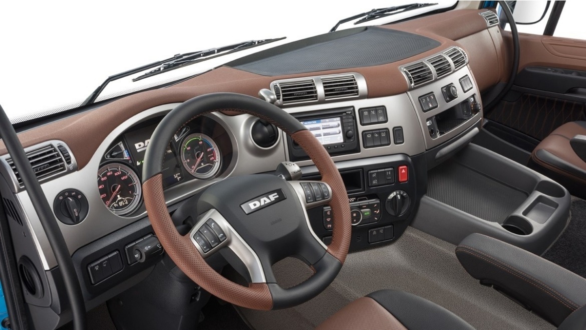 DAF CF interior